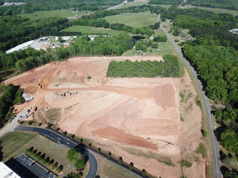 Gateway East Pky, Bogart, GA for lease - Building Photo - Image 3 of 6