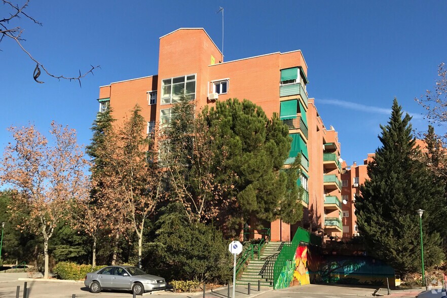 Plaza del Moro Almanzor, 7, Rivas-Vaciamadrid, Madrid for lease - Building Photo - Image 2 of 2