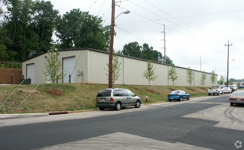 600 Mercury St, Raleigh, NC for lease - Building Photo - Image 2 of 3