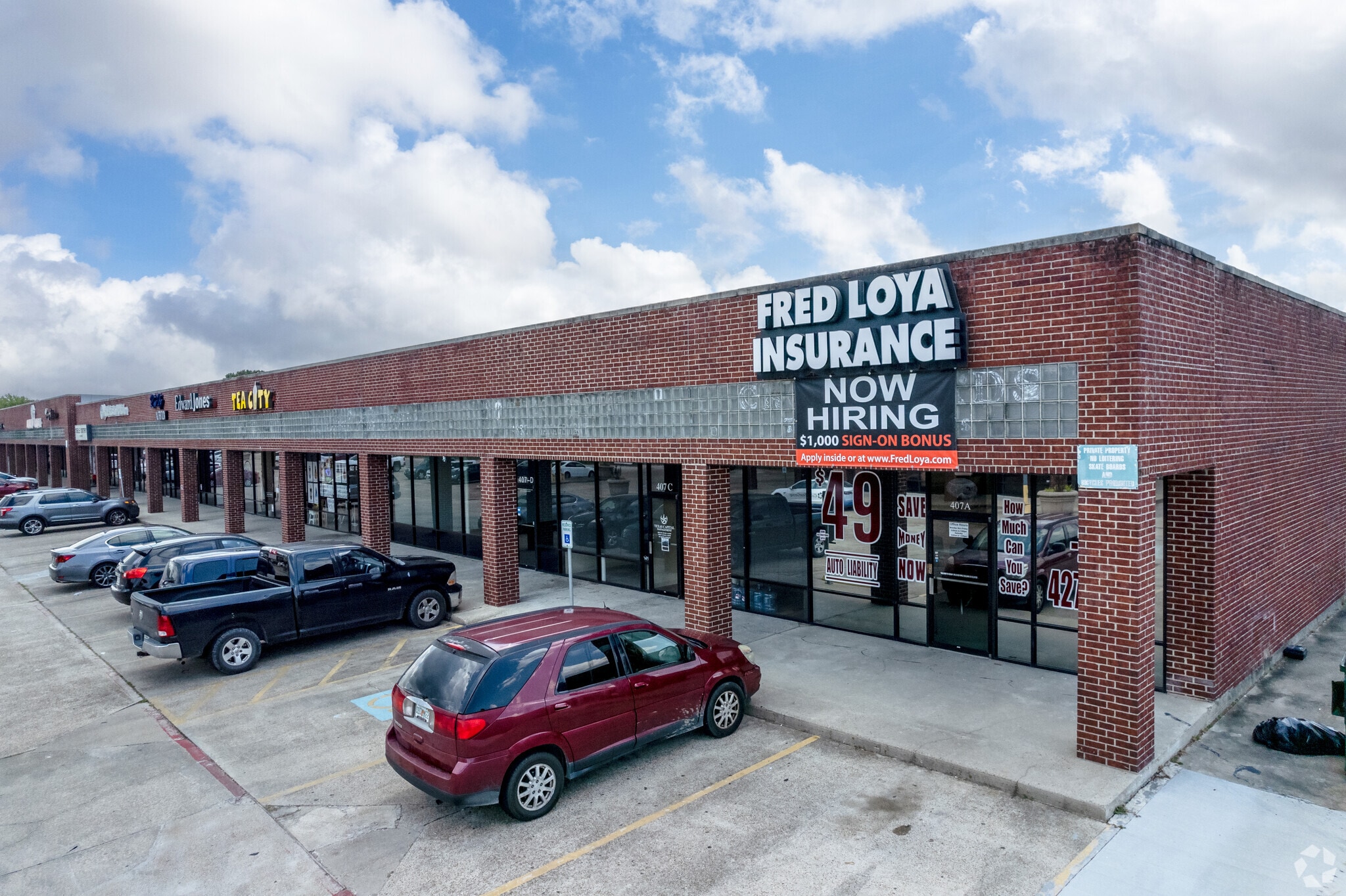 407 W Baker Rd, Baytown, TX for lease Building Photo- Image 1 of 12