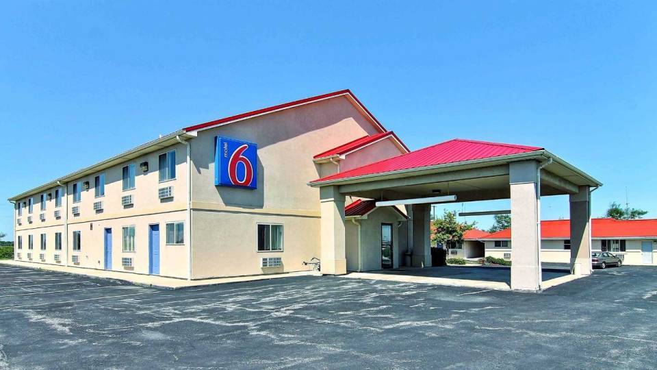 834 W Highway 24, Gilman, IL for sale Building Photo- Image 1 of 1