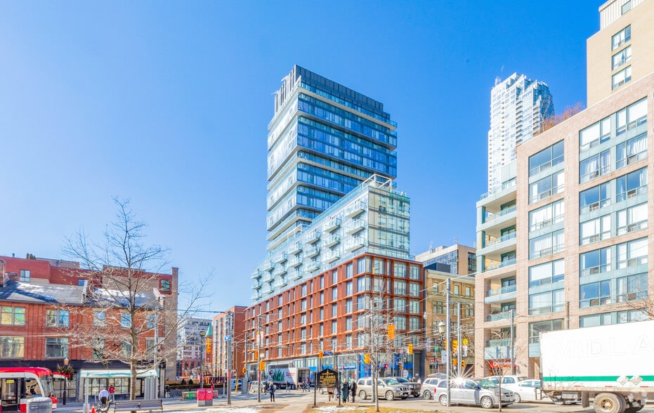 60 Colborne St, Toronto, ON for sale - Building Photo - Image 1 of 1