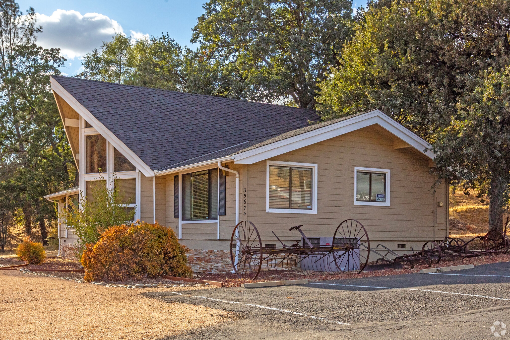 35674 Highway 41, Coarsegold, CA for sale Primary Photo- Image 1 of 3