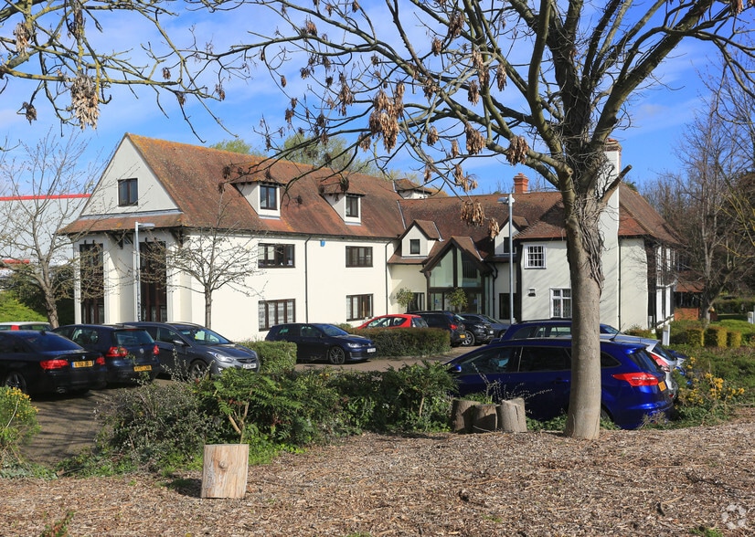 Springhead Rd, Northfleet for lease - Building Photo - Image 2 of 12