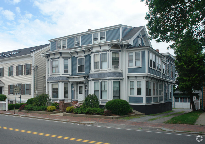 132 High St, Newburyport, MA for sale - Primary Photo - Image 1 of 1