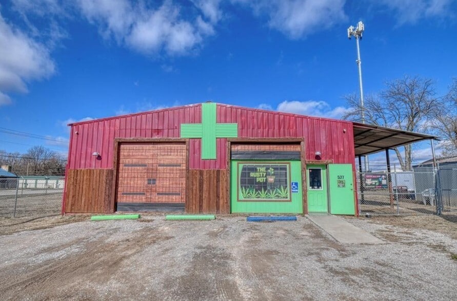 529 Eel River St, Purcell, OK for sale - Building Photo - Image 2 of 11