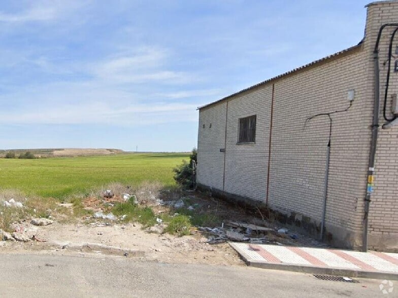 Calle Río Manzanares, 61, Humanes de Madrid, Madrid for sale - Building Photo - Image 2 of 3