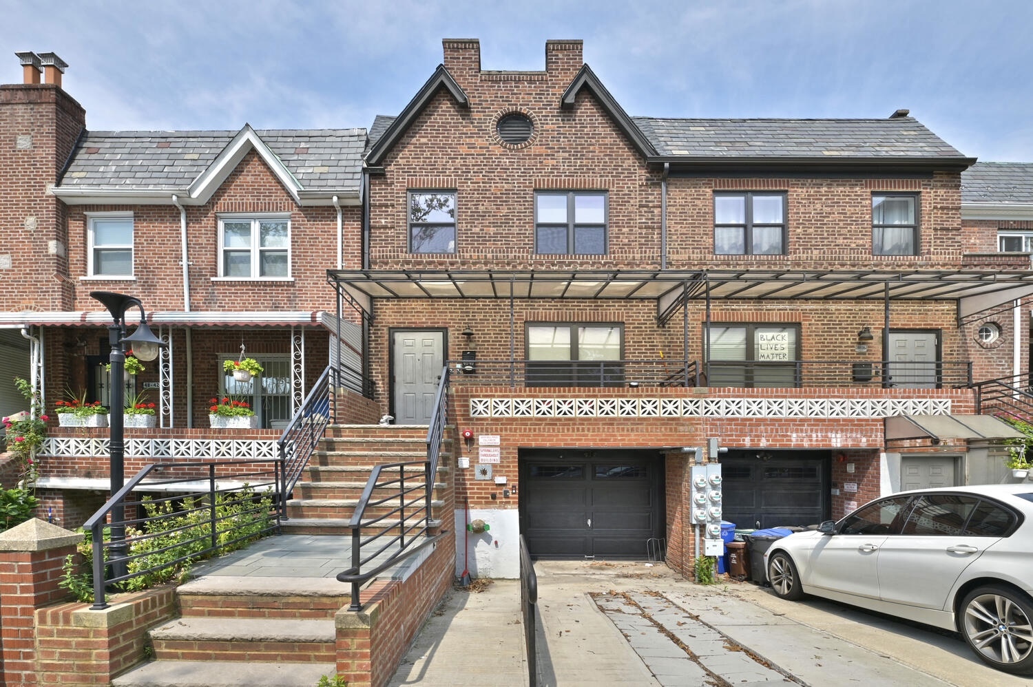 4840 42nd St, Sunnyside, NY for sale Primary Photo- Image 1 of 1