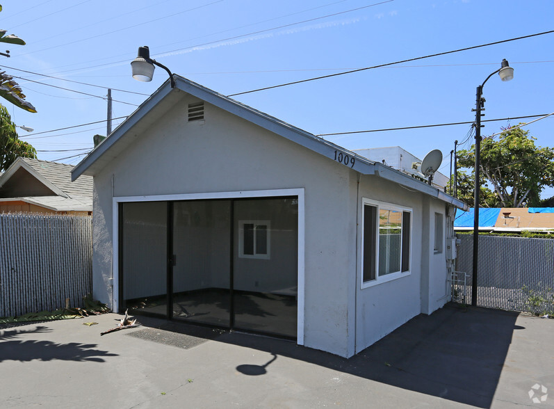 1009 S Coast Hwy, Oceanside, CA for sale - Primary Photo - Image 1 of 1