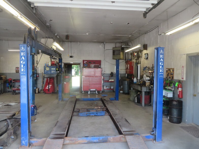 7 Sly Pl, New Hampton, NY for sale - Primary Photo - Image 1 of 1