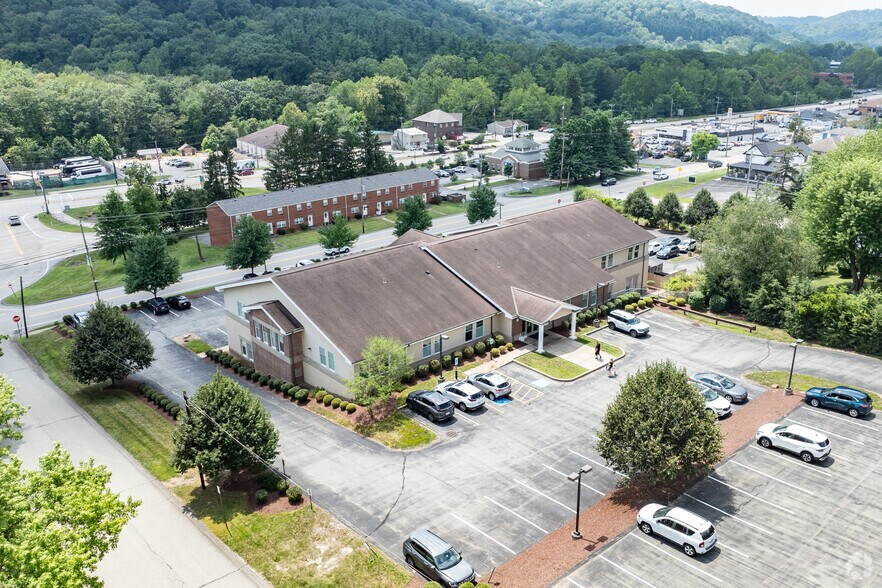 4262 Old William Penn Hwy, Murrysville, PA for lease - Aerial - Image 3 of 5