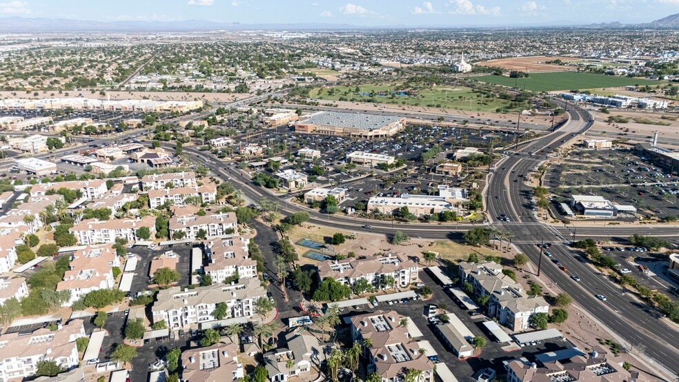 Santan Village Habit Burger, Gilbert, AZ for lease - Building Photo - Image 3 of 7