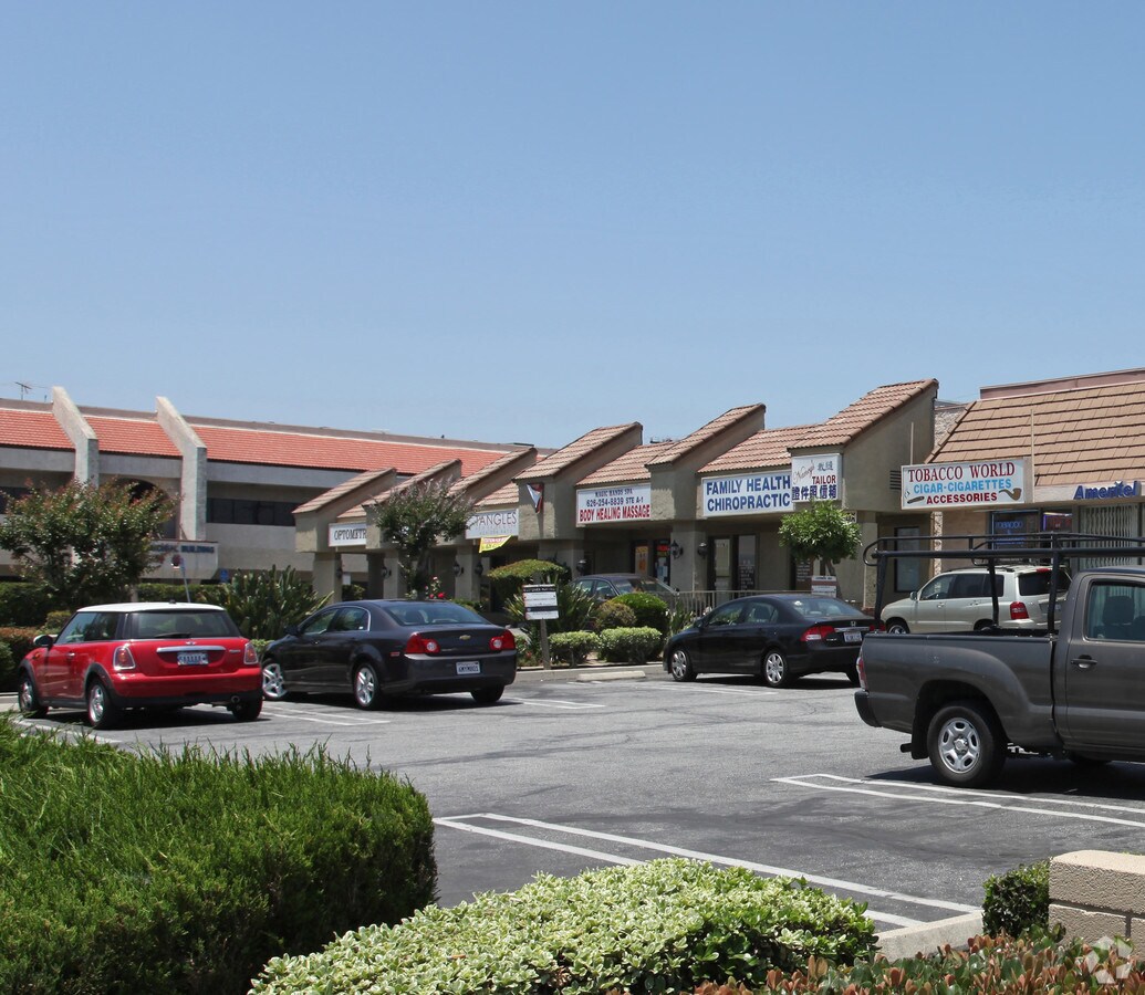 145 E Duarte Rd, Arcadia, CA 91006