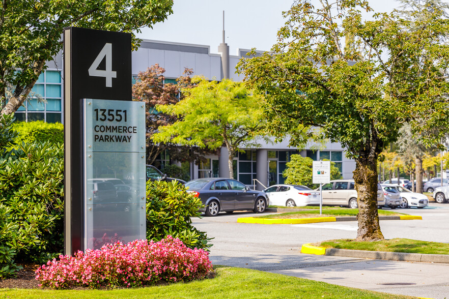 13551 Commerce Pky, Richmond, BC for lease - Building Photo - Image 1 of 11