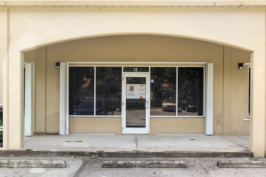 15420 SW 136th St, Miami, FL for sale - Building Photo - Image 3 of 21