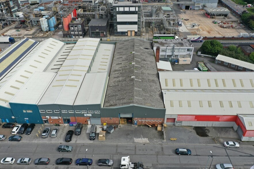 Lyons Road, Trafford Park, Manchester for lease - Building Photo - Image 3 of 14