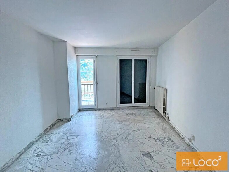 2 Rue Escoussieres Montgaillard, Toulouse for lease - Interior Photo - Image 2 of 4