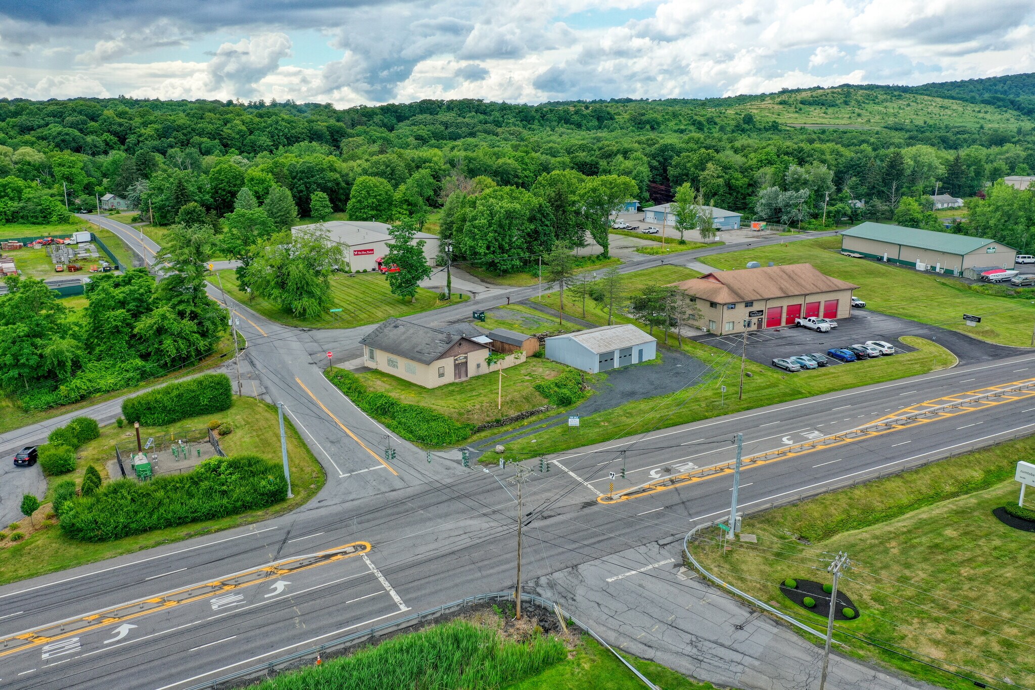 3327 US Highway 9W, Highland, NY for sale Building Photo- Image 1 of 1