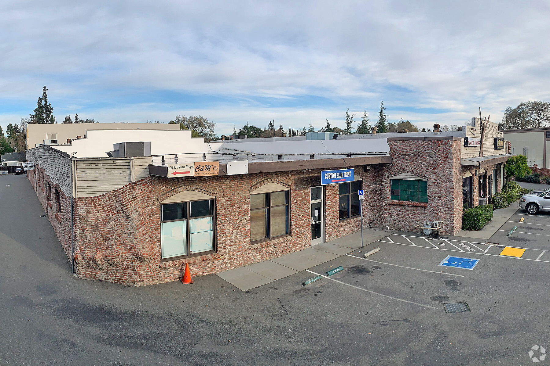 1942-1954 Mt Diablo Blvd, Walnut Creek, CA for sale Building Photo- Image 1 of 1