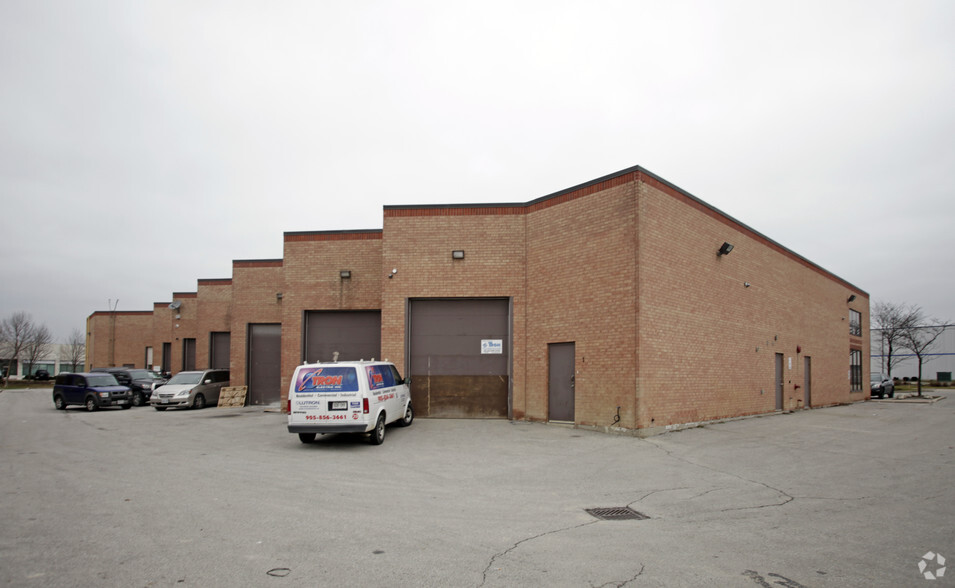 71 Silton Rd, Vaughan, ON for lease - Building Photo - Image 3 of 7