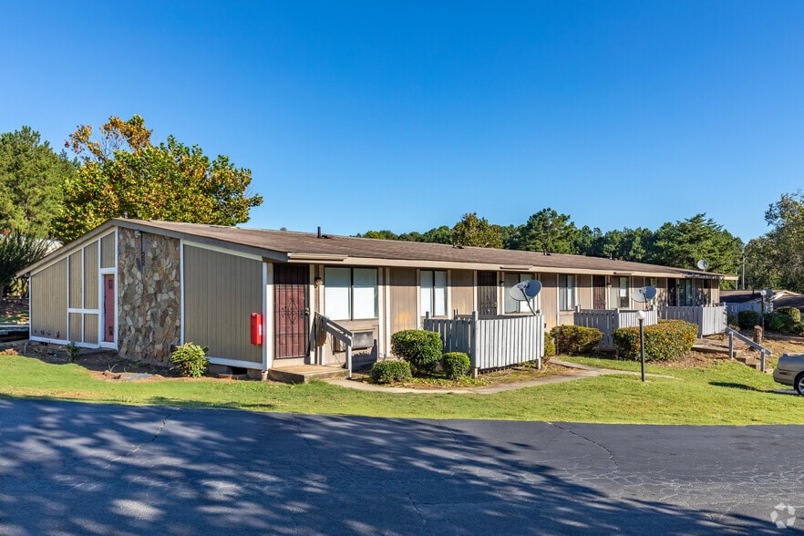 1624 Norman Dr, Atlanta, GA for sale - Building Photo - Image 3 of 16