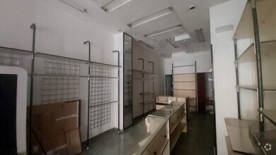 Retail in Madrid, MAD for lease Interior Photo- Image 1 of 19