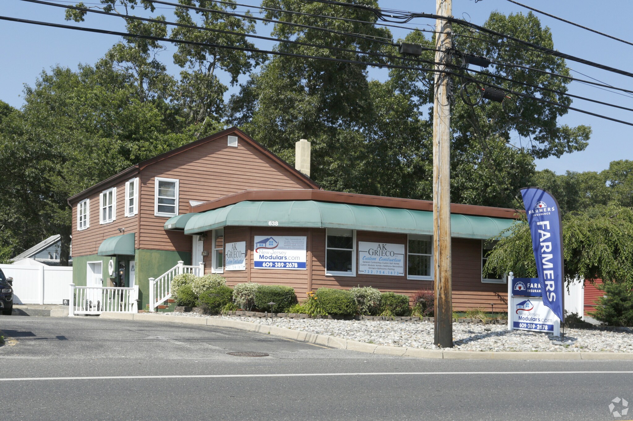 638 Mantoloking Rd, Brick, NJ for sale Primary Photo- Image 1 of 1
