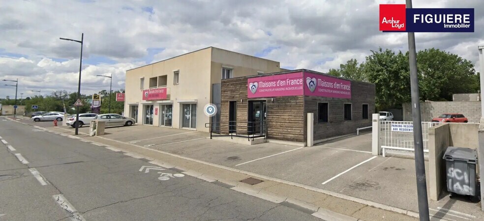 Retail in Salon-de-Provence for sale - Building Photo - Image 2 of 16