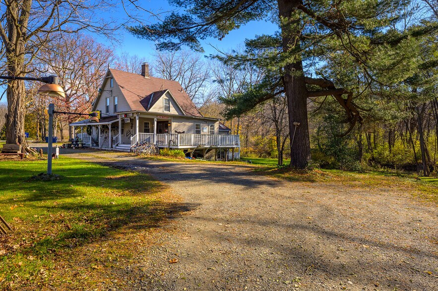 423 US20, New Lebanon, NY 12125