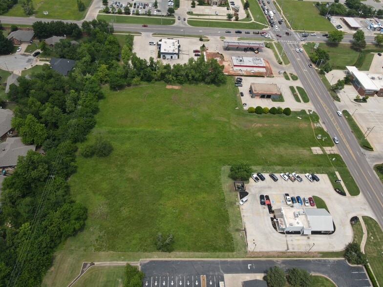 1100 W 3rd St, Edmond, OK for sale - Building Photo - Image 3 of 3