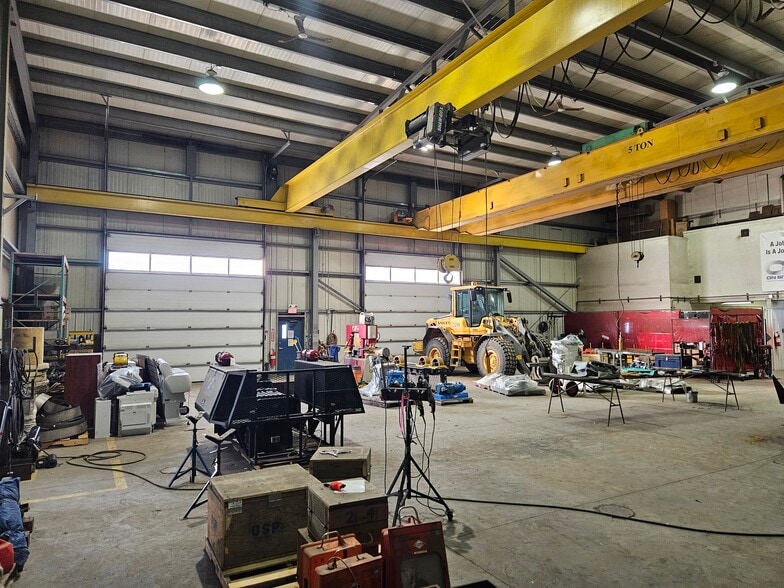 501 14th Ave, Nisku, AB for lease - Building Photo - Image 3 of 9