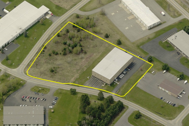 152 Corporate Dr, Oneonta, NY for lease - Building Photo - Image 3 of 3