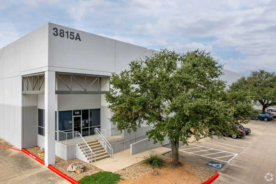 3815 A Jarrett Way, Austin, TX for lease - Primary Photo - Image 1 of 5