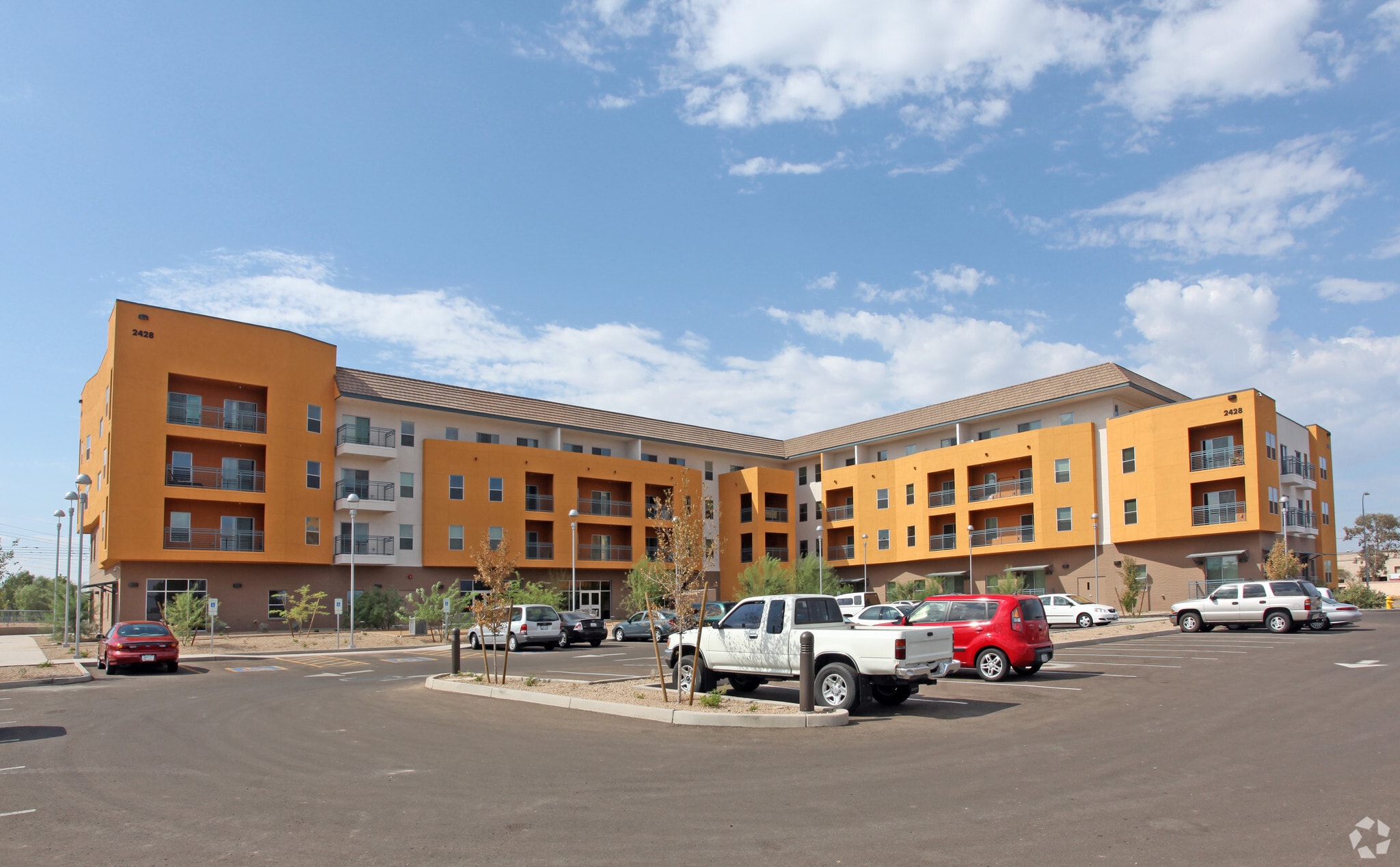 2428 E Apache Blvd, Tempe, AZ for lease Building Photo- Image 1 of 15