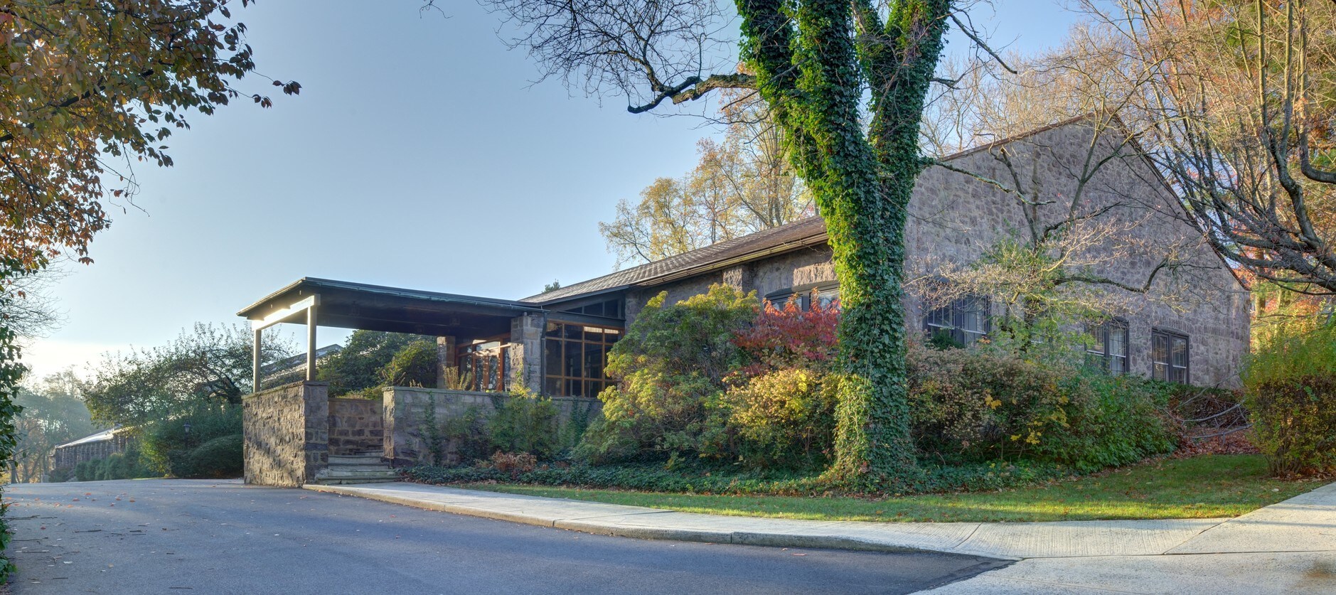 19 W College Ave Yardley Pa 19067 Office For Lease Loopnet Com