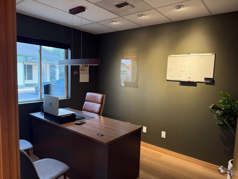 1364 Airport Rd, Kalispell, MT for lease - Building Photo - Image 2 of 9