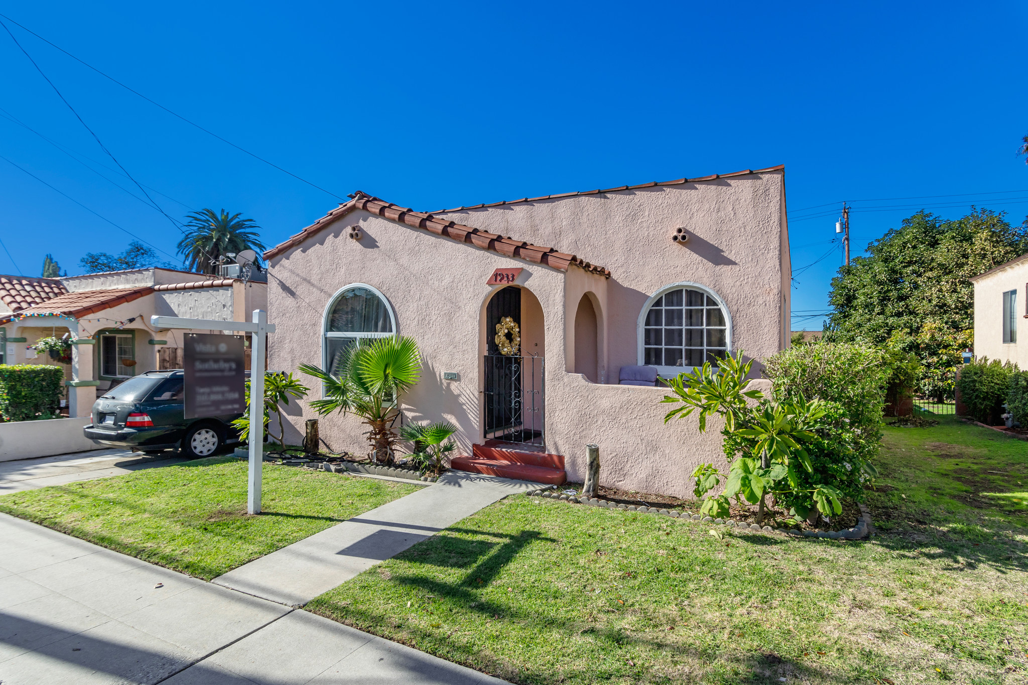 1933 Junipero Ave, Signal Hill, CA for sale Primary Photo- Image 1 of 1