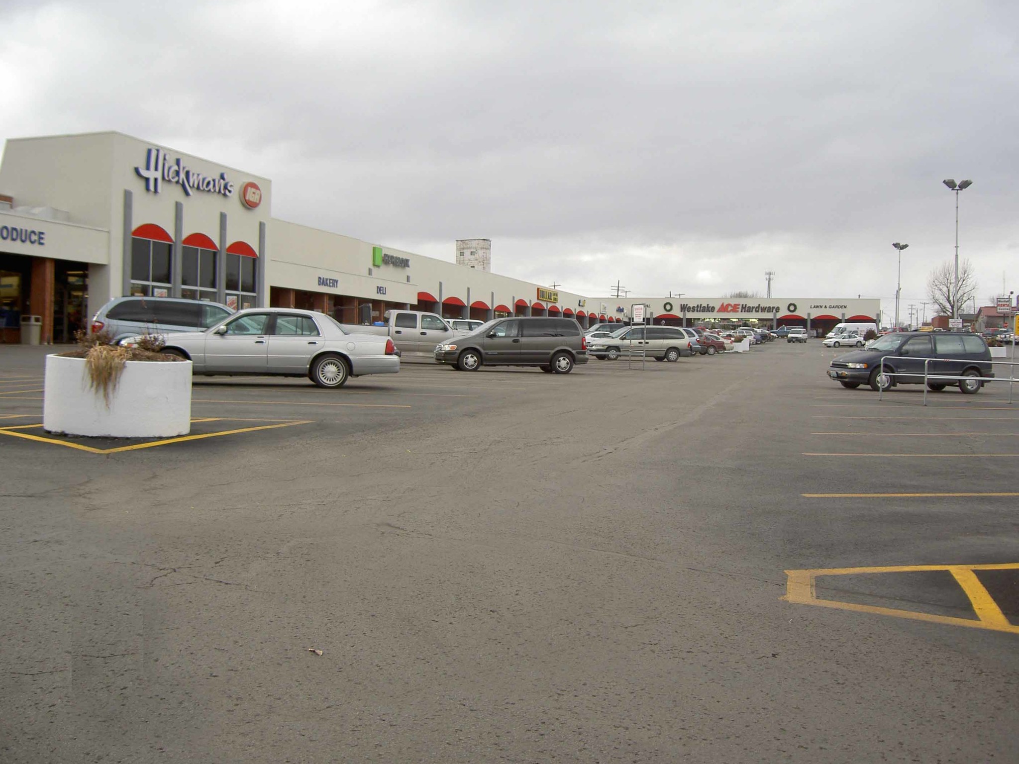 500-700 W Jackson St, Mexico, MO for sale Primary Photo- Image 1 of 1