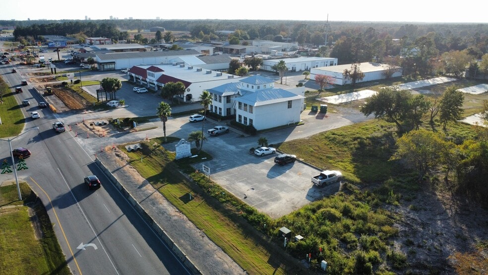 3769 Gulf Shores Pky, Gulf Shores, AL for lease - Building Photo - Image 2 of 8