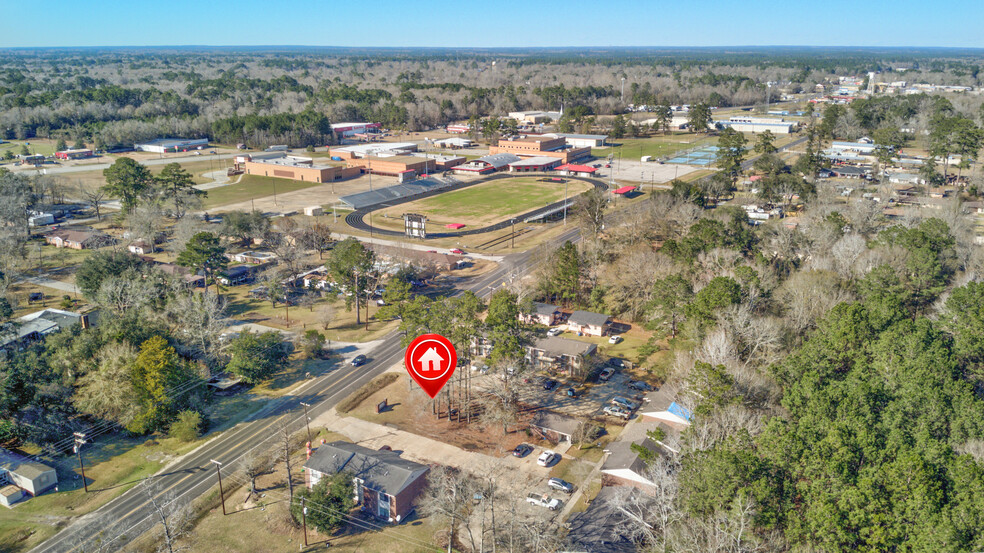 Multi-Family portfolio of 2 properties for sale on LoopNet.com - Aerial - Image 2 of 66