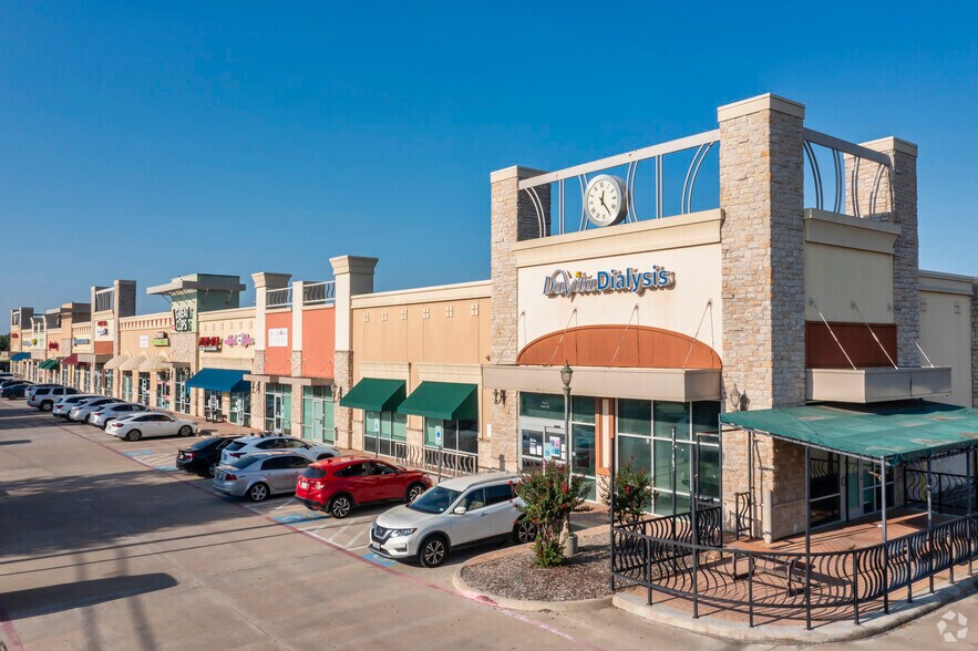 900 N Blue Mound Rd, Haslet, TX 76052 Basswood Village