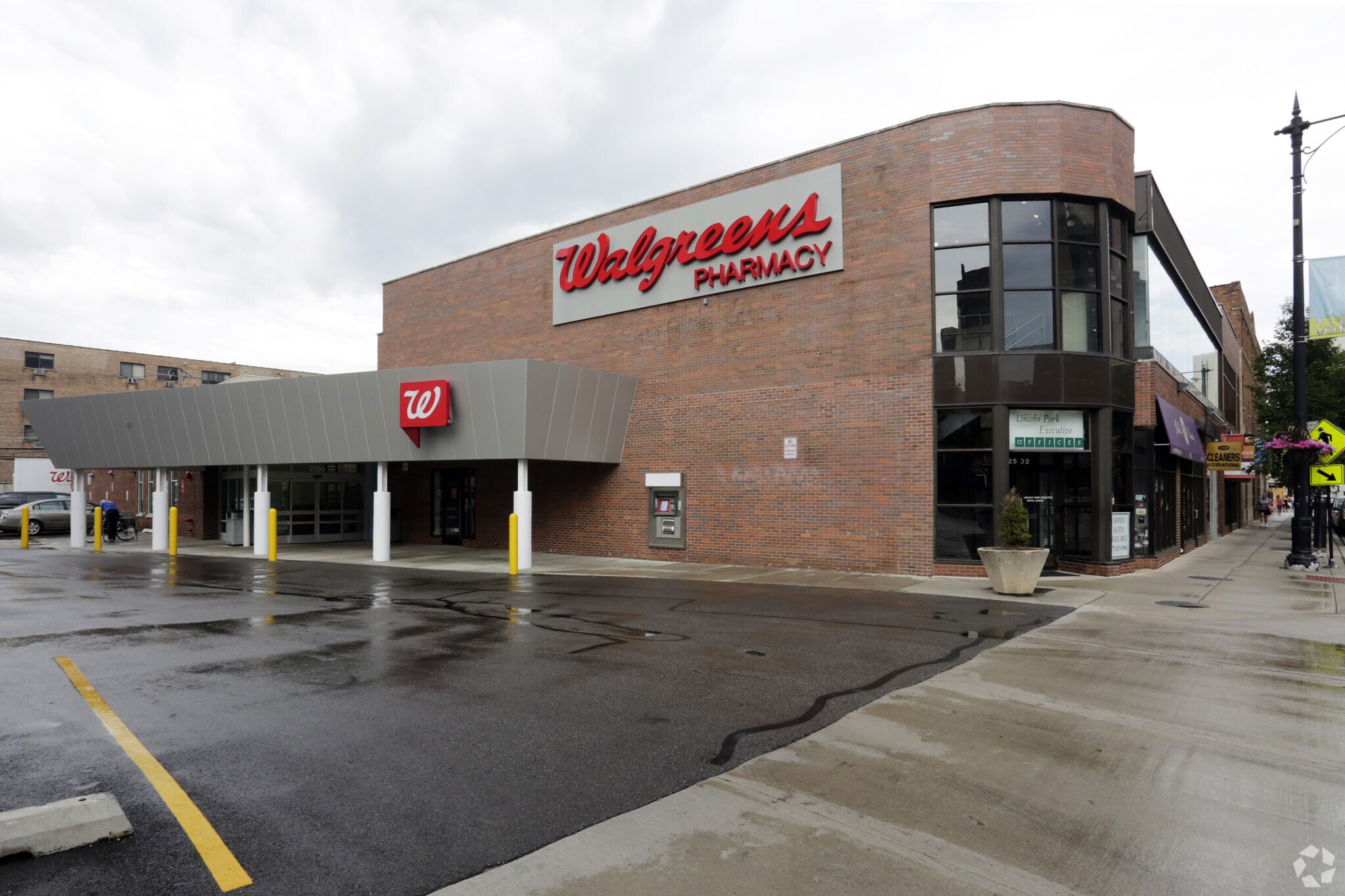 2500 N Clark St, Chicago, IL for sale Primary Photo- Image 1 of 1