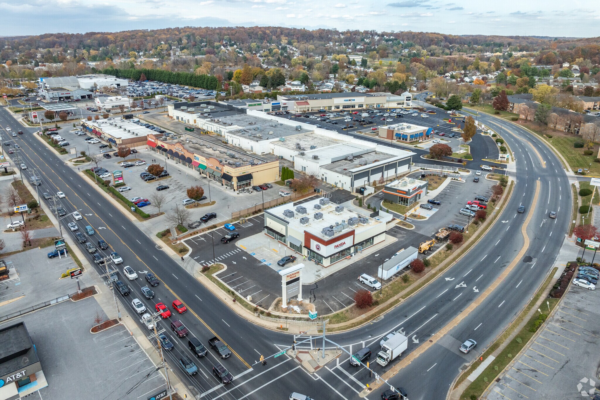122-150 Cranbrook Rd, Cockeysville, MD for lease Building Photo- Image 1 of 23
