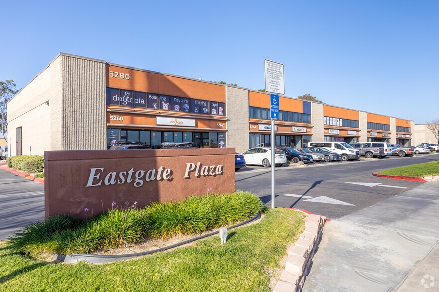 5264-5278 Eastgate Mall, San Diego, CA for lease - Building Photo - Image 3 of 5