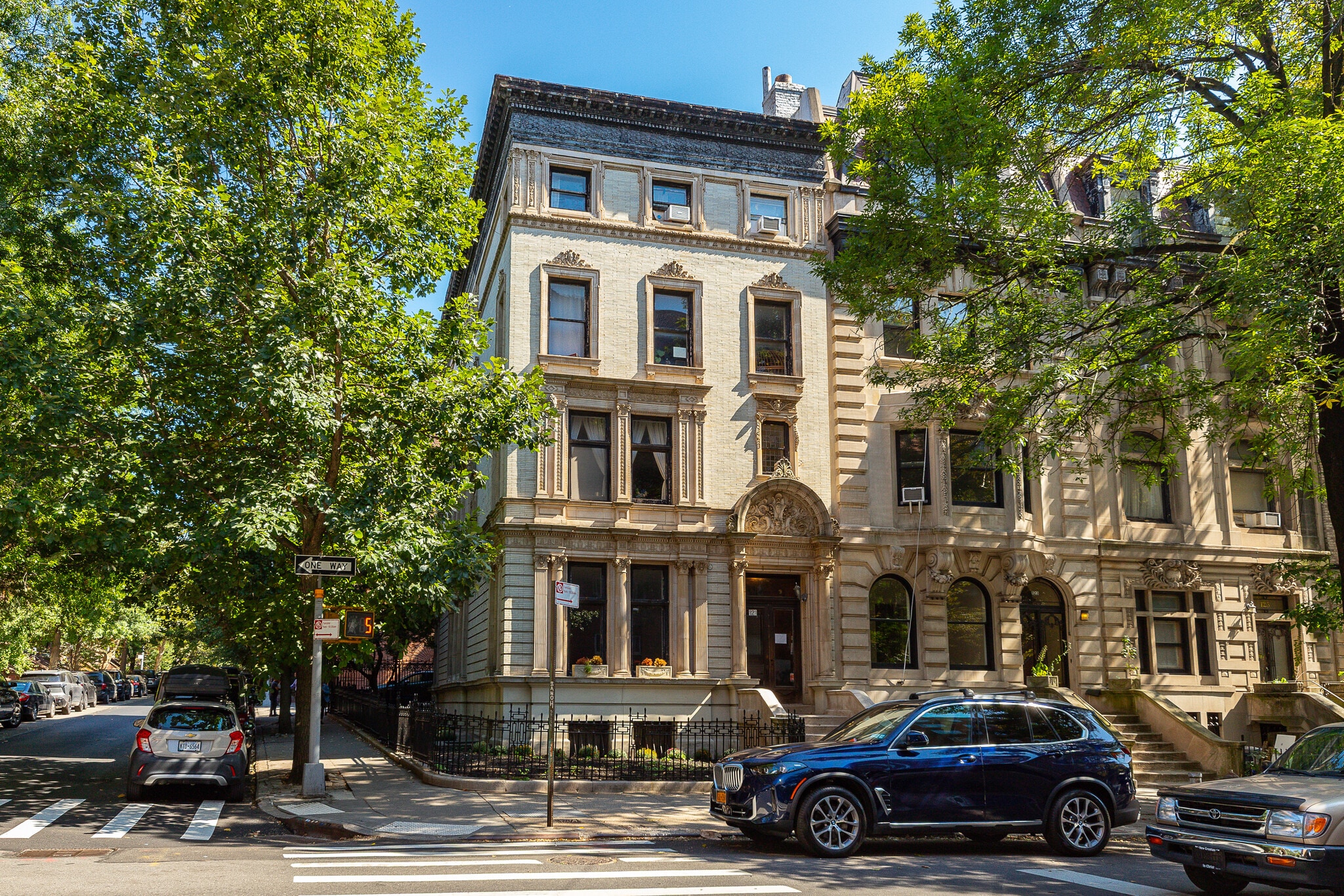 121 8th Ave, Brooklyn, NY for sale Building Photo- Image 1 of 12