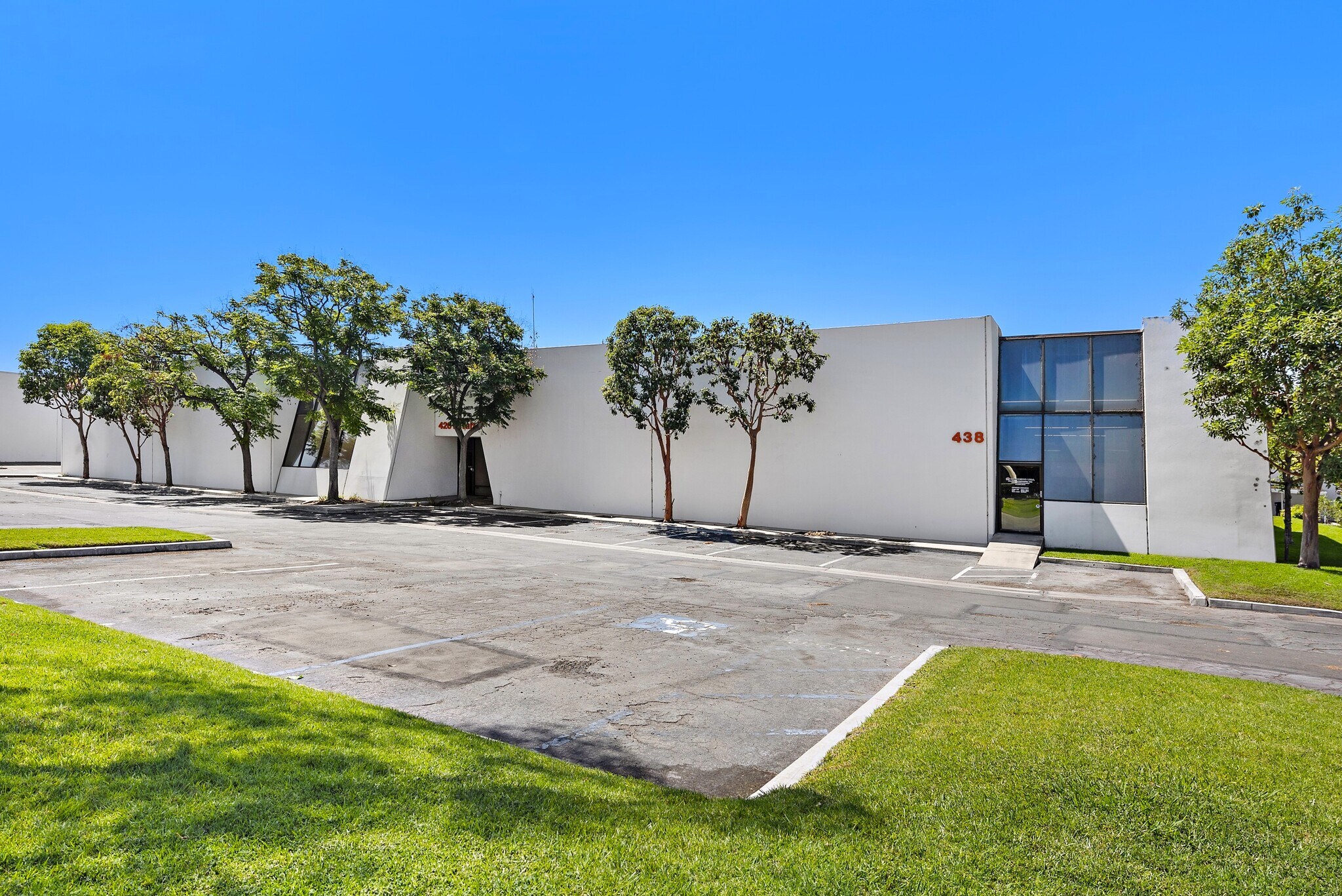 426-438 W Taft Ave, Orange, CA for sale Primary Photo- Image 1 of 1
