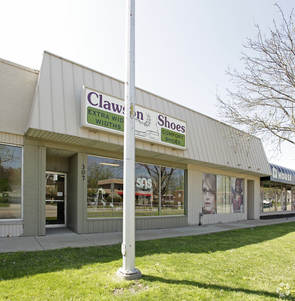 307 W 14 Mile Rd, Clawson, MI for lease - Primary Photo - Image 1 of 2