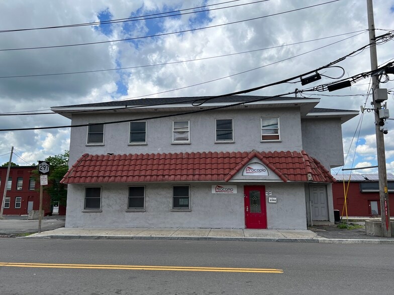 2300 Milton Ave, Syracuse, NY for sale - Building Photo - Image 1 of 1