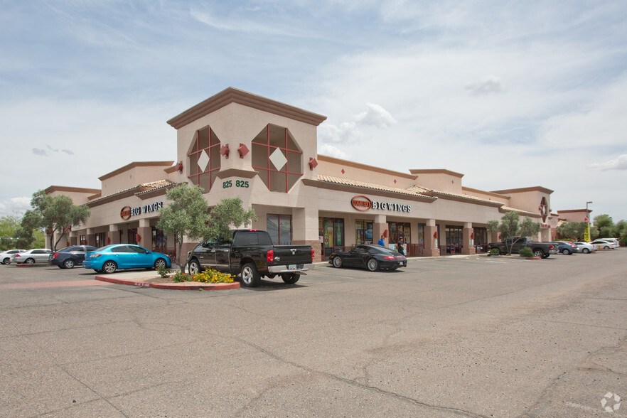 825 S Cooper Rd, Gilbert, AZ for lease - Primary Photo - Image 1 of 4