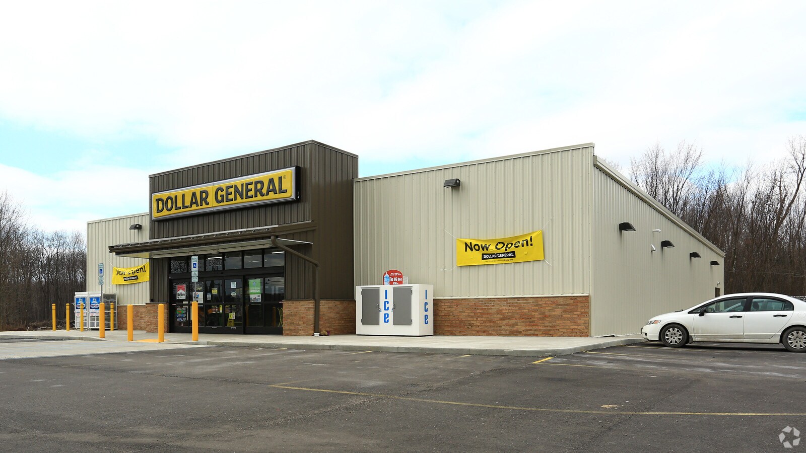 16526 Thompson Rd, Thompson, OH 44086